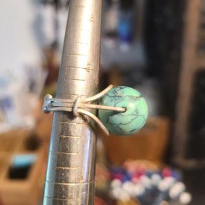Turquoise and silver ring, sz 4